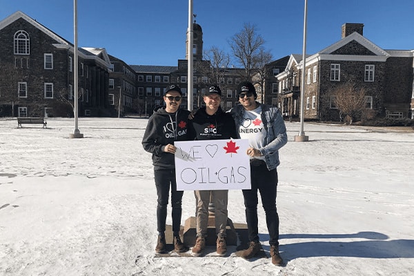 Support for Canadian oil and gas industry from Young Canadians for Resources (YCR).